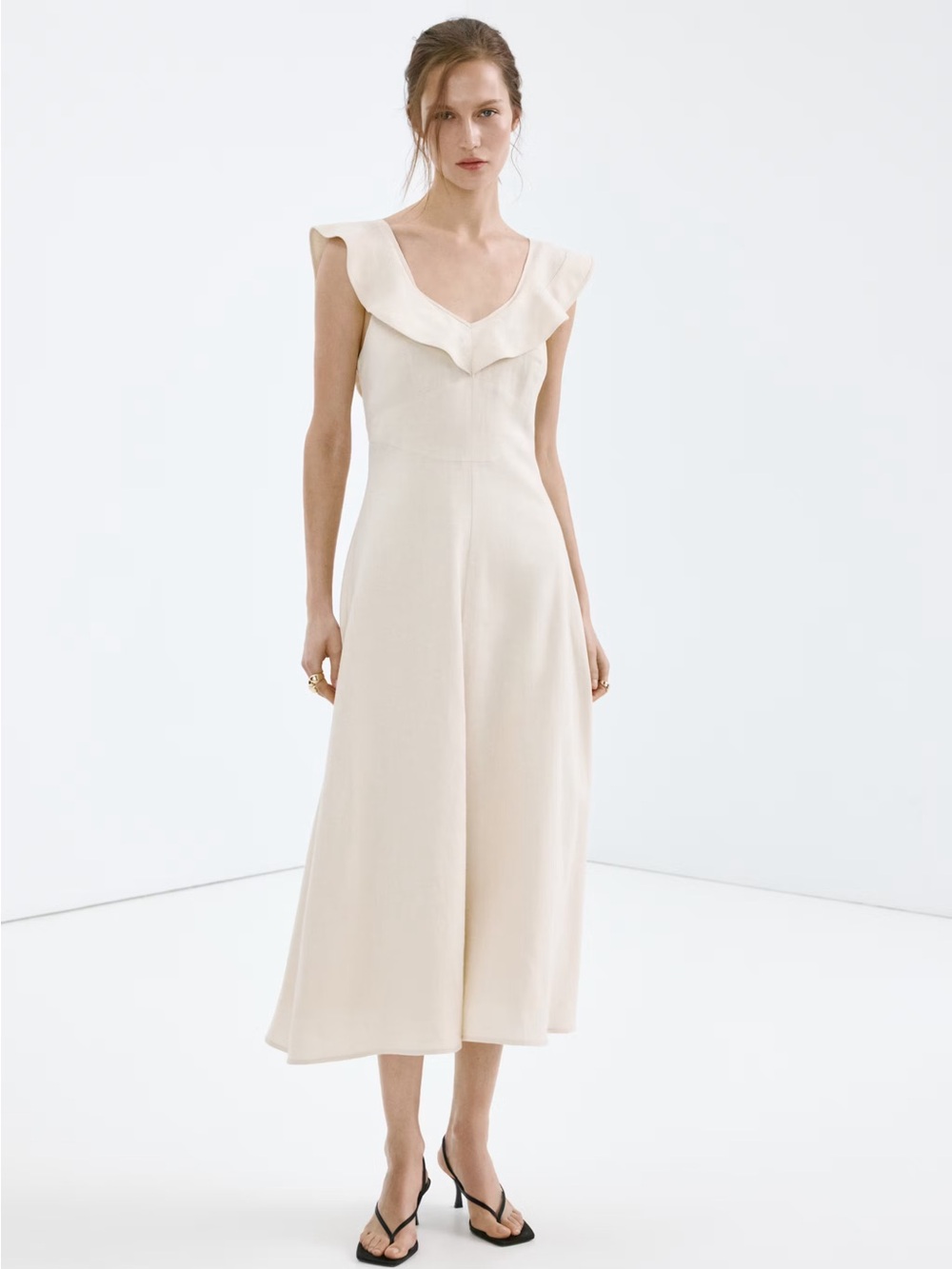 NWT (size small) Mango RUFFLED LINEN DRESS